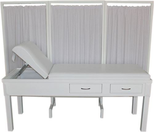 BEYAZ AHŞAP MUAYENE MASASI